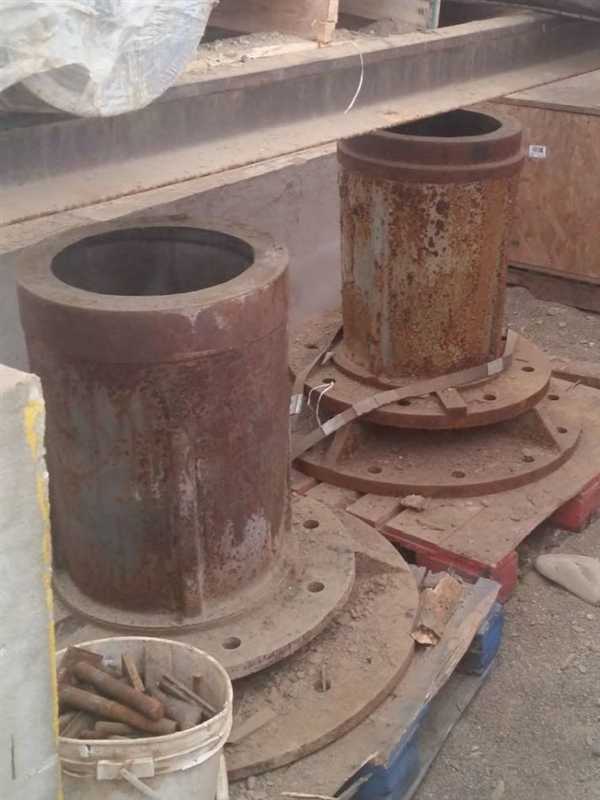 Canadian Allis Chalmers 8' X 10' (2.4m X 3m) Ball Mill With 400 Hp Motor)